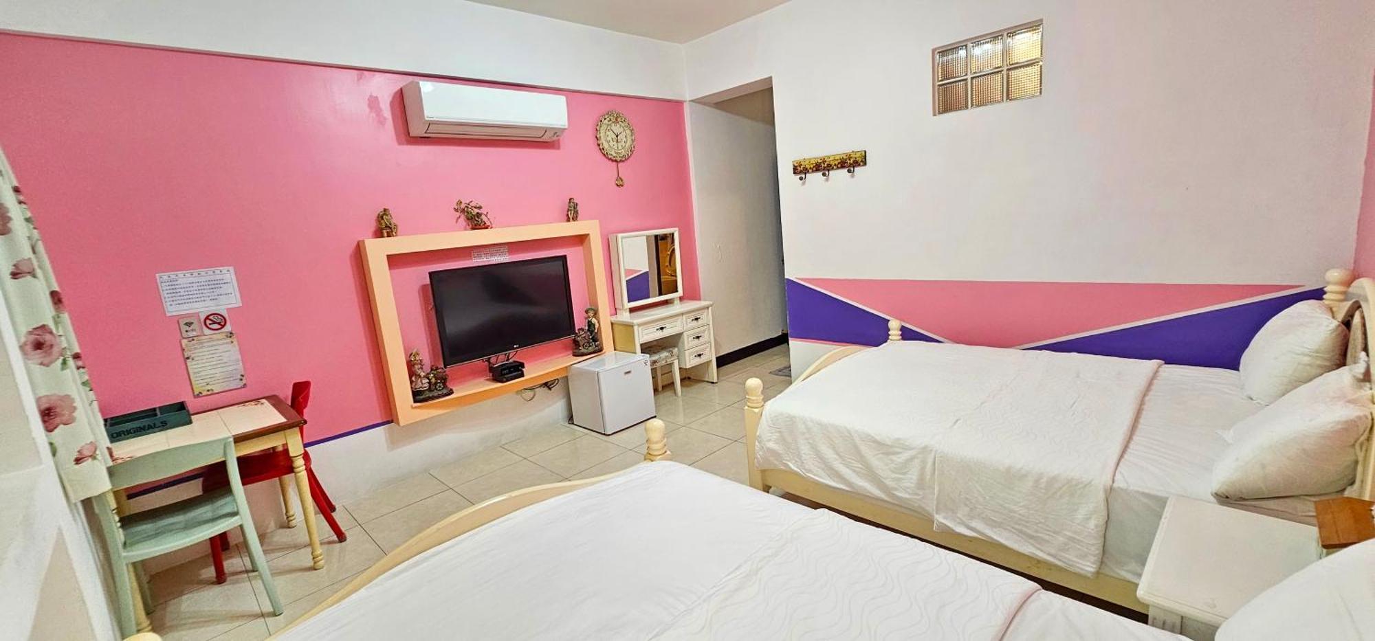 Loyofun Bed & Breakfast Donggang Exterior photo